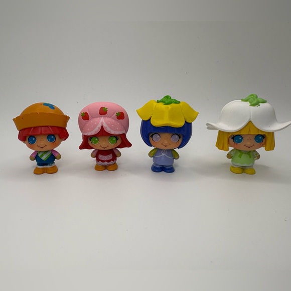 Strawberry Shortcake Other - 🍓 Strawberry Shortcake Mini Figures Lot of 4 | Vintage Style Dolls